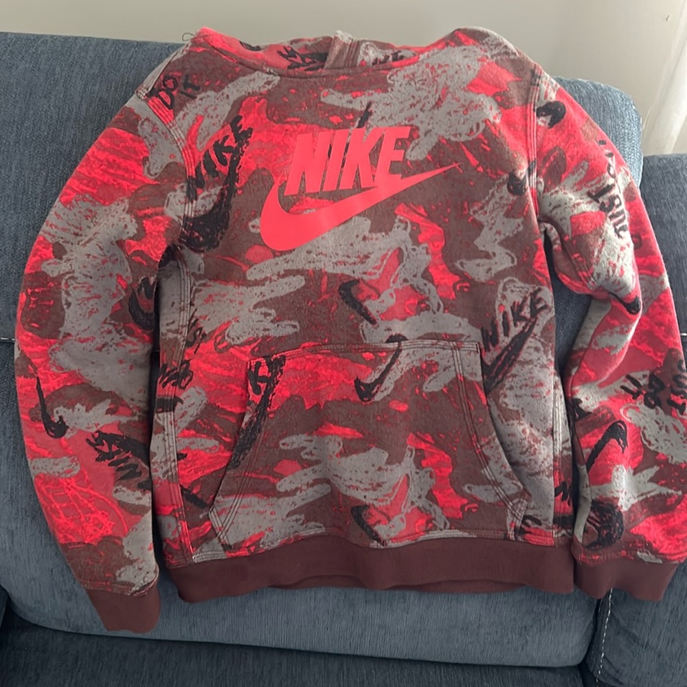 Nike boys hoodie used